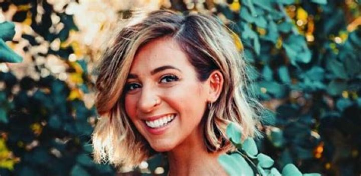 Gabbie Hanna Height, Weight, Body Measurements, Bra Size, Shoe Size