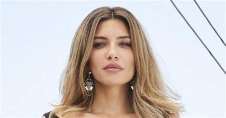 Juliana Harkavy Height, Weight, Body Measurements, Bra Size, Shoe Size