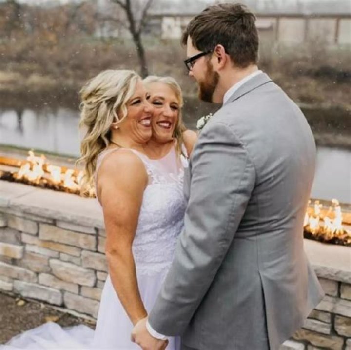 Just Brittany Wiki Bio Dating Boyfriend Married Net Worth Age Parents