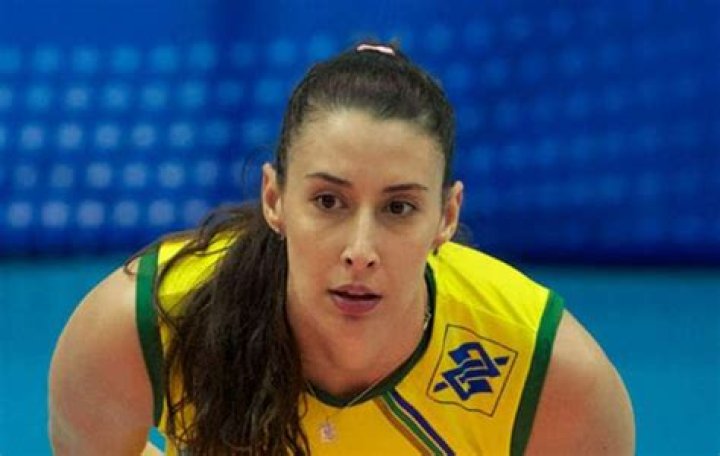 Sheilla Castro Height, Weight, Measurements, Bra Size, Shoe Size