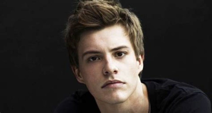 Xavier Samuel Height, Weight, Body Measurements, Shoe Size